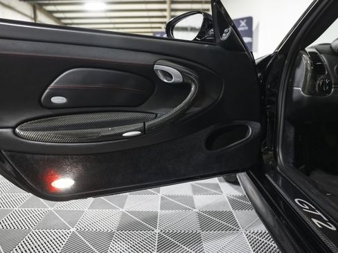 Used 2003 Porsche 911 GT2 RWD image 29