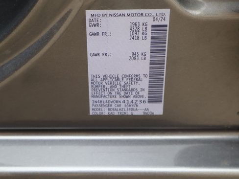 Used 2024 Nissan Altima 2.5 SV FWD image 27