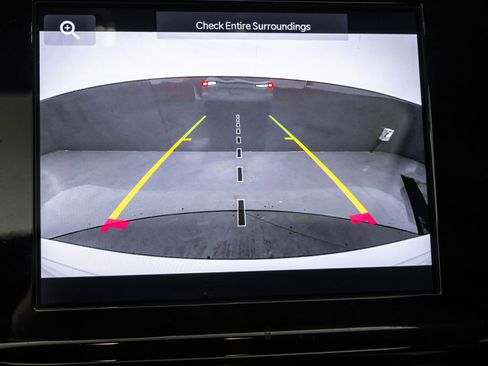 Used 2023 Jeep Grand Cherokee Altitude image 27