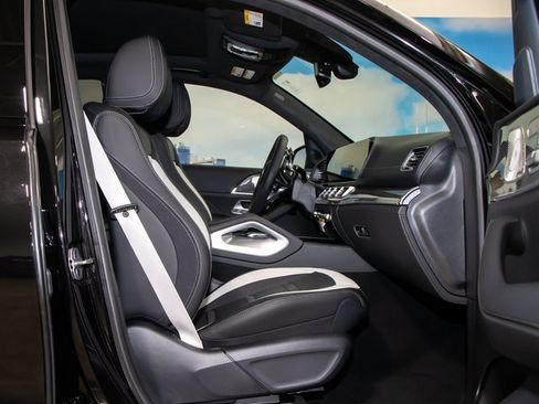 New 2026 Mercedes-Benz GLE 63 AMG S image 21