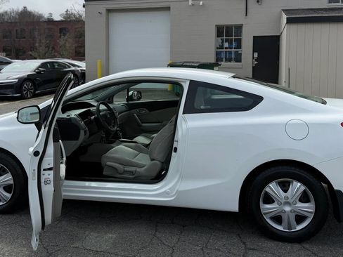 Used 2012 Honda Civic LX image 9