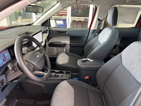 New 2026 Ford Maverick XLT w/ XLT Luxury Package FWD image 17