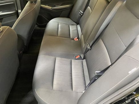 Used 2025 Nissan Altima 2.5 SV FWD image 21