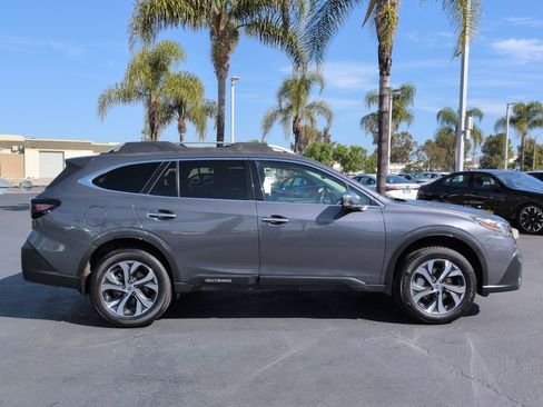Used 2020 Subaru Outback Touring w/ Popular Package #2 AWD/4WD image 10