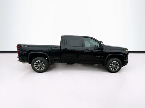 New 2026 Chevrolet Silverado 2500 Custom w/ Custom Value Package AWD/4WD image 5