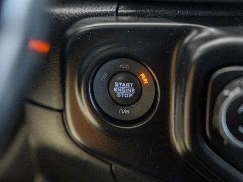 Used 2021 Jeep Wrangler Unlimited Sport AWD/4WD image 27