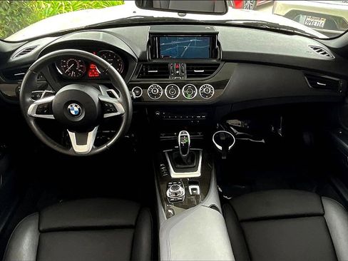 Used 2016 BMW Z4 sDrive28i image 7