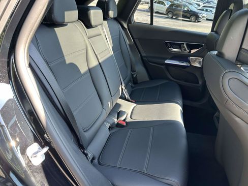 New 2027 Mercedes-Benz GLC 300 image 40