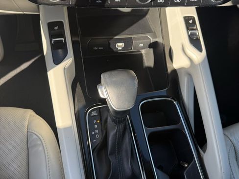 Used 2020 Kia Telluride S image 19