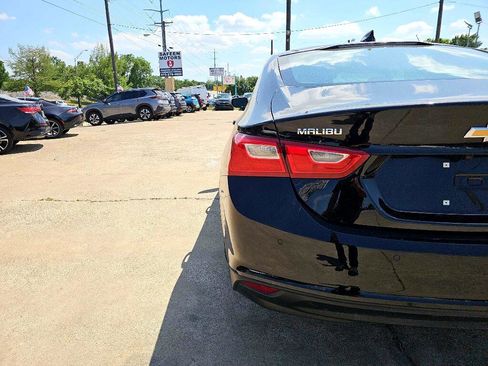 Used 2025 Chevrolet Malibu LT image 10