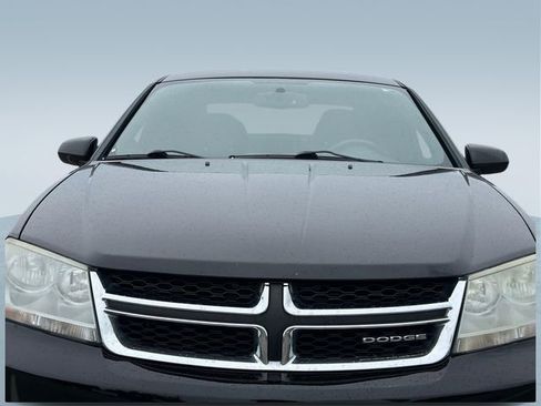 Used 2012 Dodge Avenger SXT FWD image 34