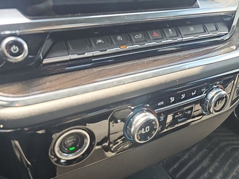 Used 2023 GMC Sierra 1500 Elevation AWD/4WD image 14