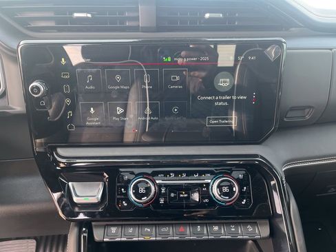 Used 2026 GMC Sierra 2500 AT4X image 20