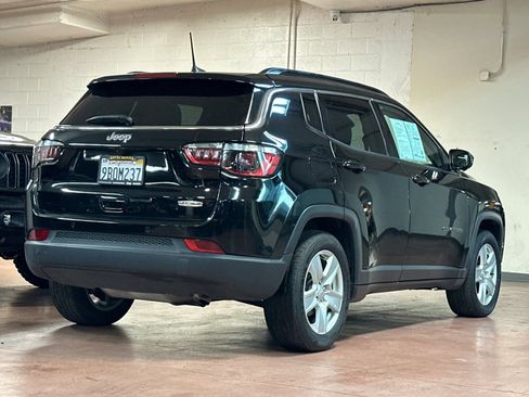 Certified 2022 Jeep Compass Latitude w/ Convenience Group image 5