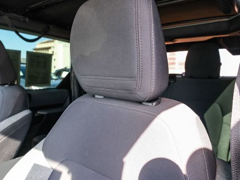 Used 2022 Ford Bronco 4-Door AWD/4WD image 21