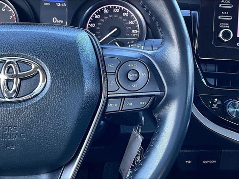 Used 2023 Toyota Camry SE image 25