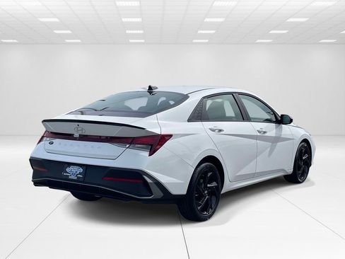 New 2026 Hyundai Elantra Sport FWD image 6