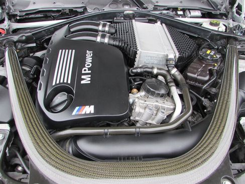 Used 2015 BMW M4 Coupe RWD image 26
