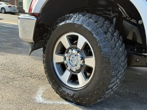Used 2008 Ford F250 Lariat AWD/4WD image 11