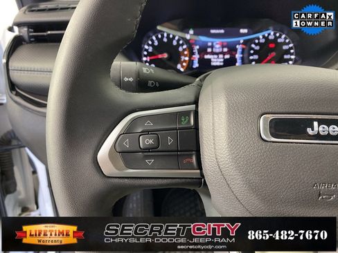 Used 2025 Jeep Compass Latitude w/ Altitude Special Edition image 15