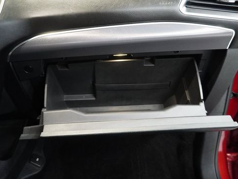 Used 2016 Ford Edge Titanium w/ Technology Package image 35