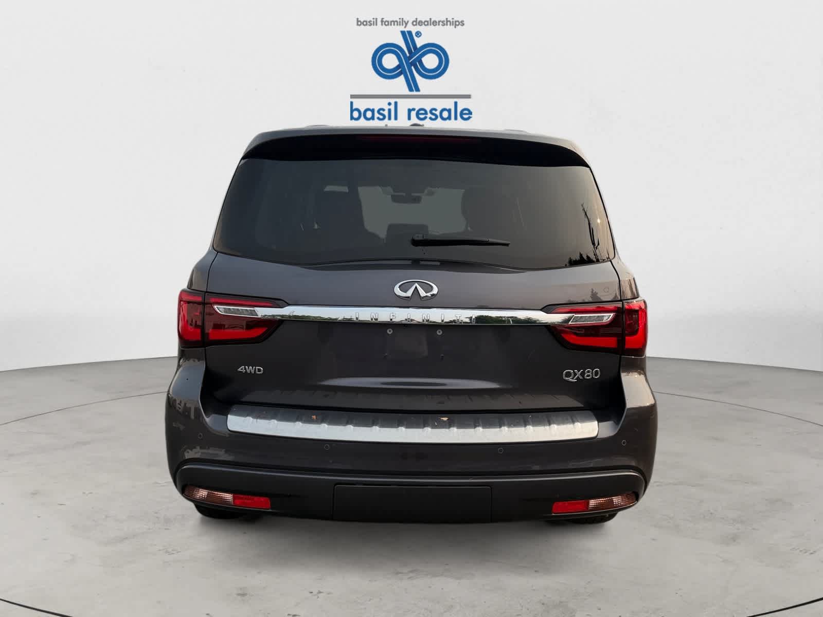 Used 2024 INFINITI QX80 Luxe AWD/4WD image 5