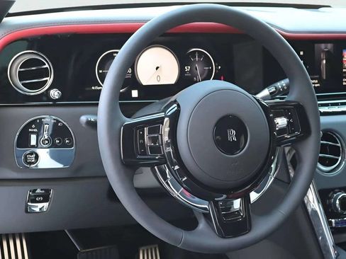 Certified 2026 Rolls-Royce Cullinan AWD/4WD image 11