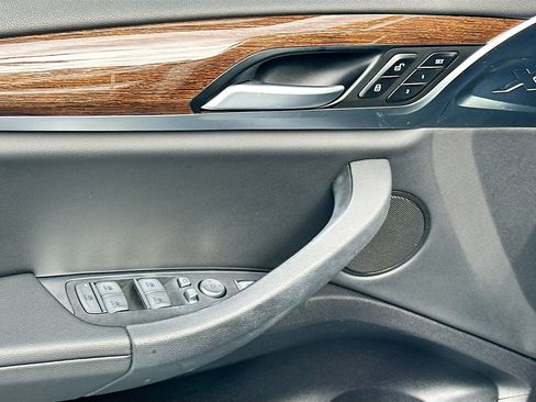 Used 2021 BMW X4 xDrive30i w/ Premium Package image 18