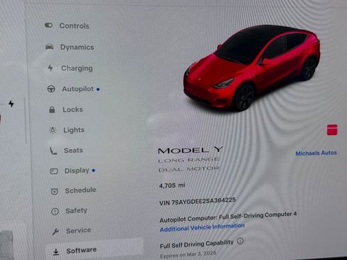 Used 2025 Tesla Model Y Long Range image 14