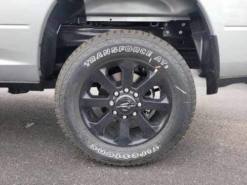 New 2026 RAM 2500 Big Horn AWD/4WD image 9