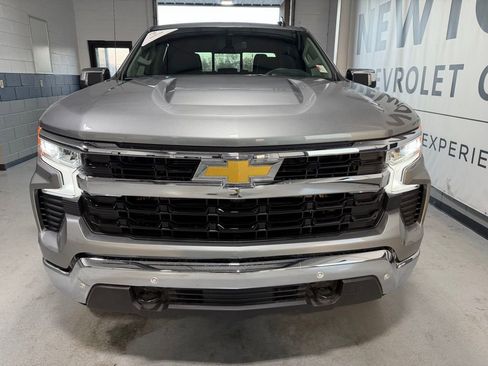 New 2026 Chevrolet Silverado 1500 LT w/ Z71 Off-Road Package AWD/4WD image 36