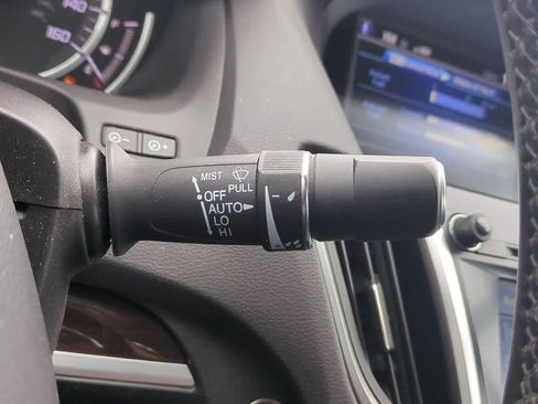 Used 2015 Acura TLX w/ Technology Package FWD image 26