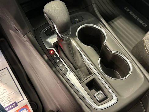 Used 2024 Chevrolet Equinox LT w/ LPO, Floor Liner Package image 24