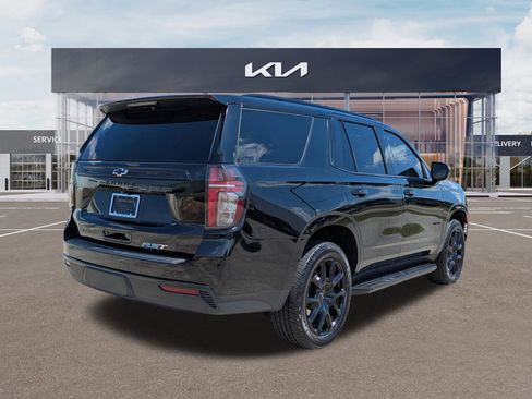 Used 2023 Chevrolet Tahoe RST RWD image 4