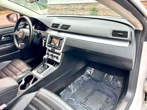 Used 2014 Volkswagen CC Sport FWD image 19