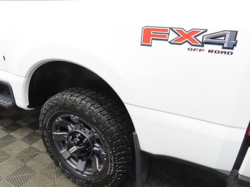 Used 2024 Ford F250 Lariat w/ Sport Appearance Package AWD/4WD image 42
