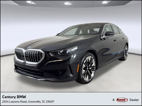 Certified 2026 BMW 530i image 1