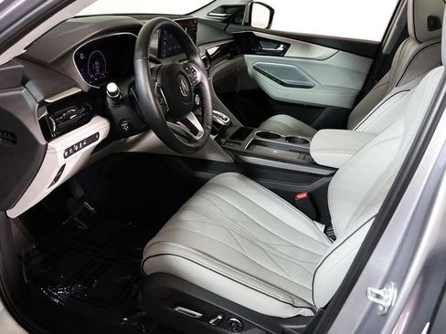 Certified 2026 Acura MDX SH-AWD w/ Advance Package image 12