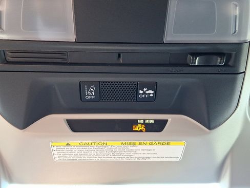 Certified 2023 Subaru Crosstrek 2.0i image 31