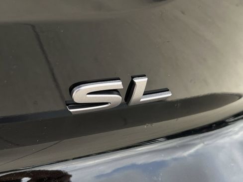 New 2026 Nissan Pathfinder SL w/ SL Premium Package FWD image 6