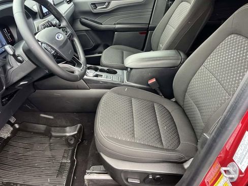 Used 2023 Ford Escape Active image 19