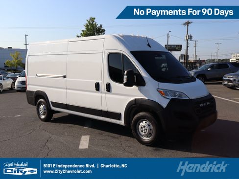 Used 2023 RAM ProMaster 2500 FWD image 1
