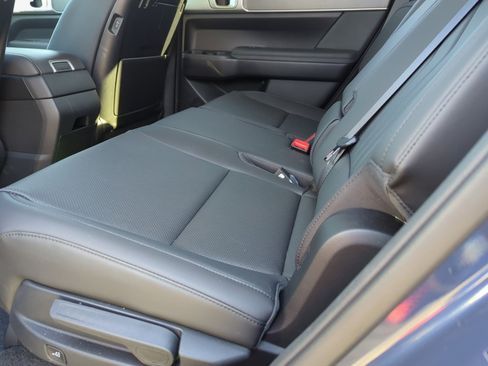 Certified 2025 Hyundai Santa Fe SEL image 13