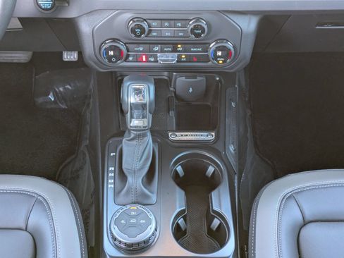 New 2025 Ford Bronco Outer Banks AWD/4WD image 22