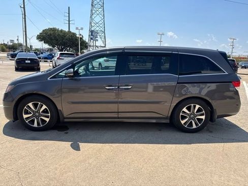 Used 2016 Honda Odyssey Elite image 4