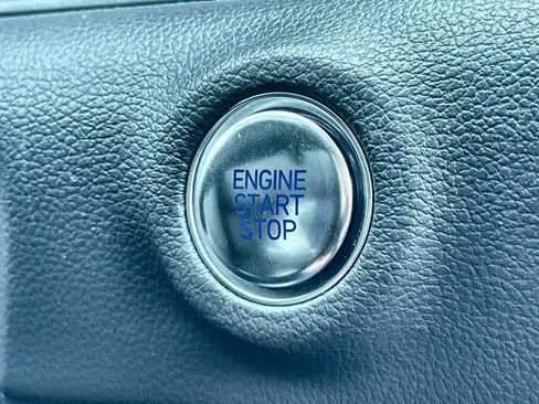 Used 2023 Hyundai Sonata SEL FWD image 17