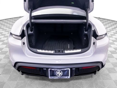 Certified 2024 Porsche Taycan GTS AWD/4WD image 32