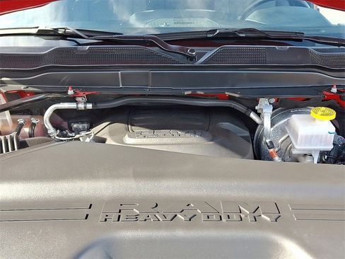 Used 2024 RAM 2500 Big Horn w/ Bed Utility Group image 28