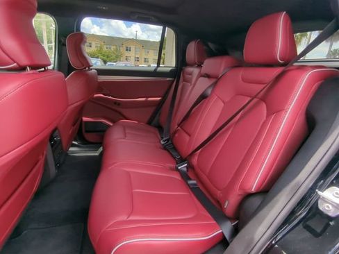 Used 2024 Jeep Wagoneer Launch Edition AWD/4WD image 16