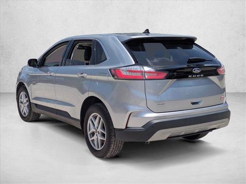 Used 2024 Ford Edge SEL w/ Convenience Package AWD/4WD image 5